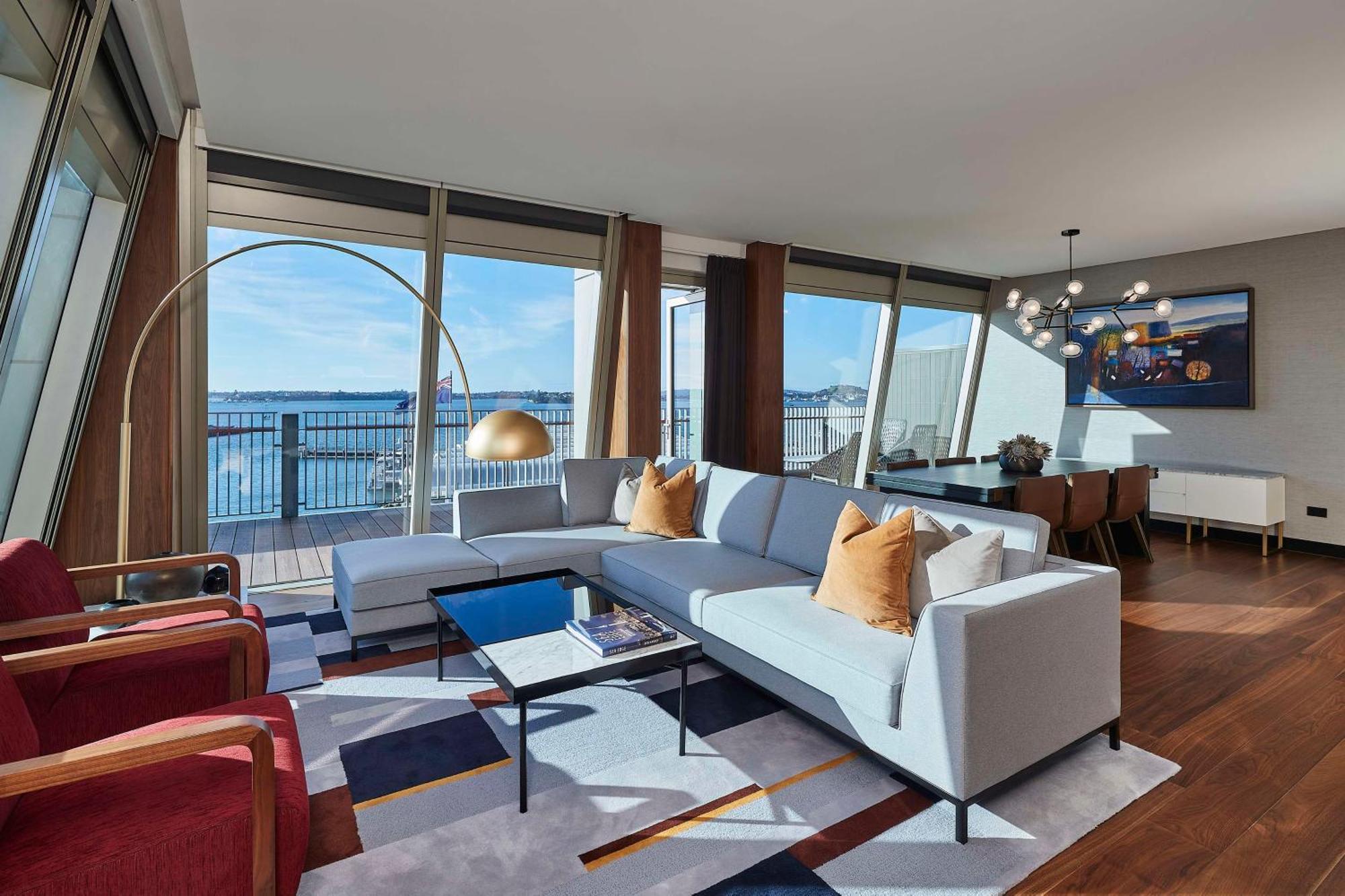 Park Hyatt Auckland Hotel Exterior foto The living room of a three-bedroom apartment
