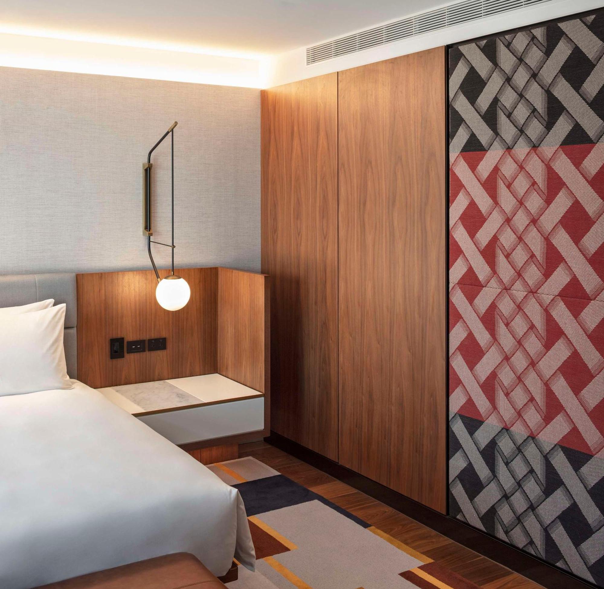 Park Hyatt Auckland Hotel Exterior foto A bedroom at the hotel